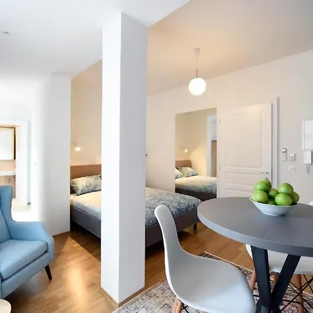 City Centre Chic Apartment Ljubljana 2/4 Exterior photo