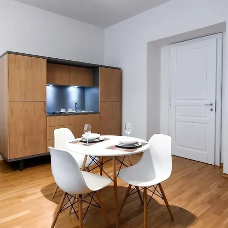 City Centre Chic Apartment Ljubljana 2/4 Exterior photo