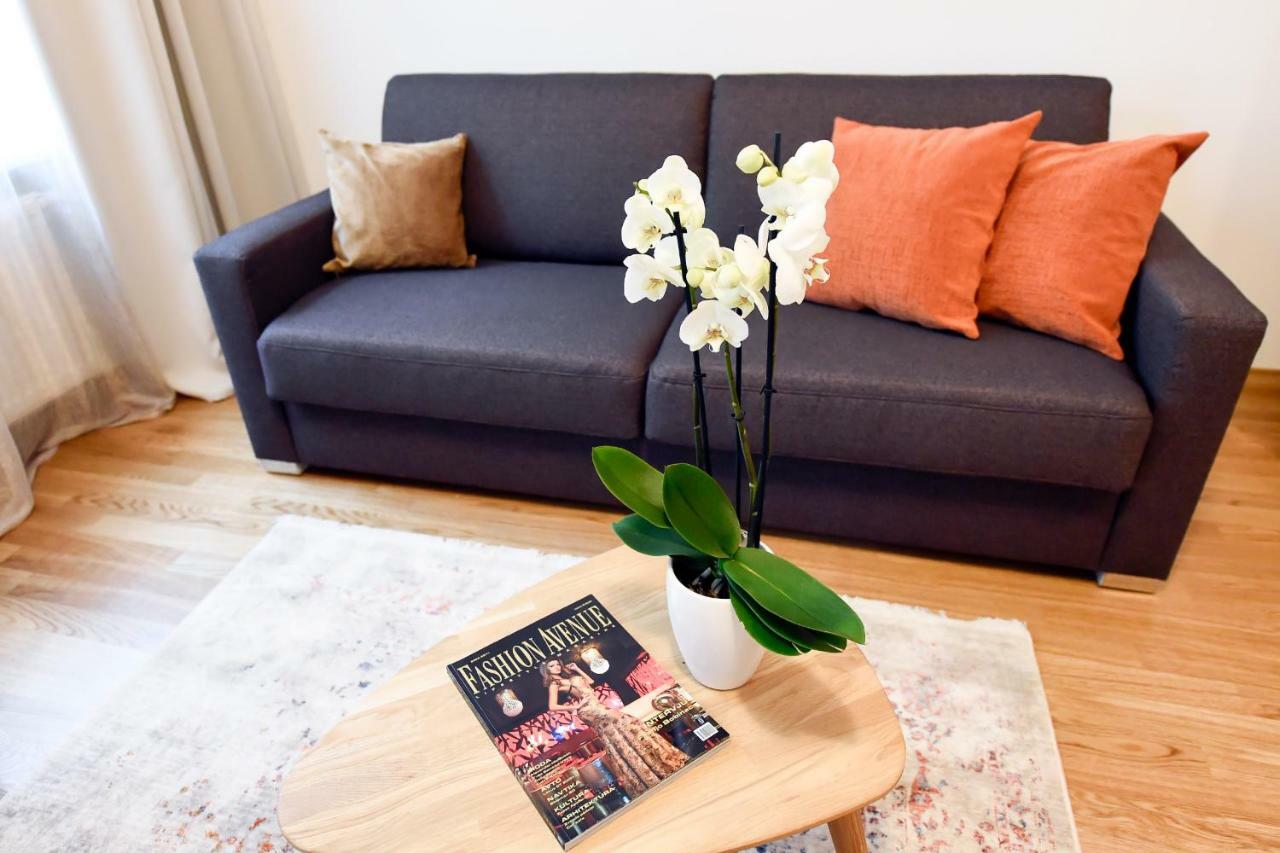 Appartement Centre Chic 2/4 *